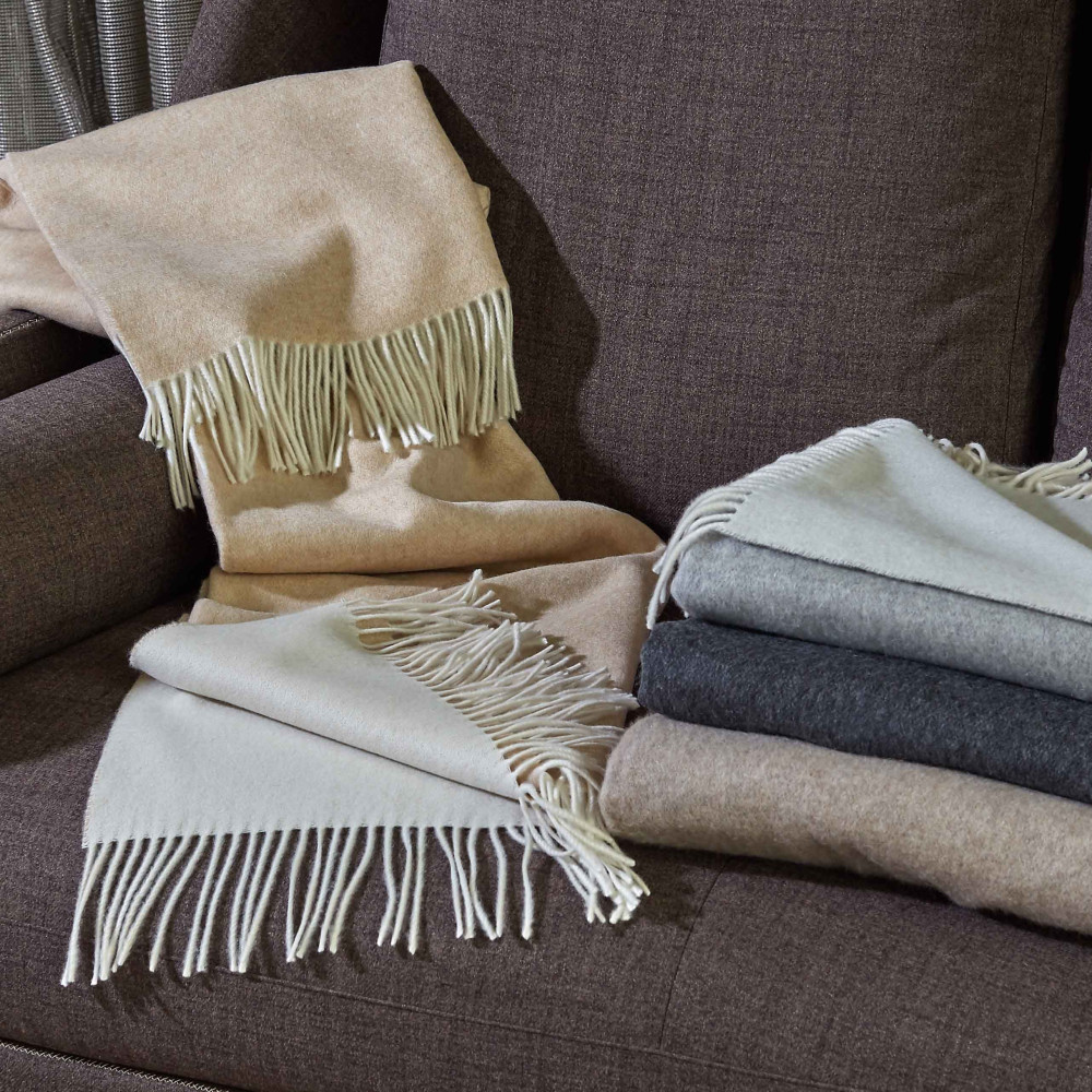 Плед Dolomiti Throws 130х180 Pearl/ lead grey Signoria